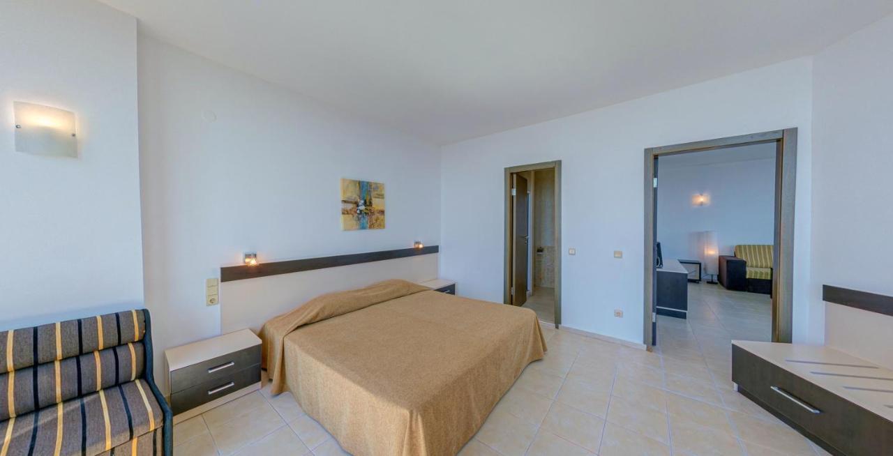 Hotel Sunrise Golden Sands Varna Bagian luar foto